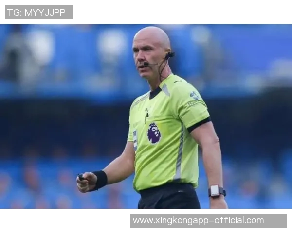 巴黎客战葡体裁判组确认英格兰裁判安东尼泰勒执法比赛全程